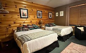 Muskie Bay Resort Nestor Falls  Canada